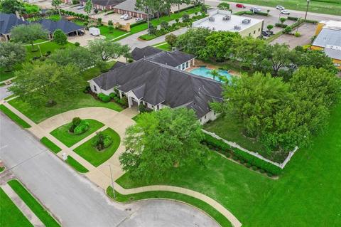 Pasadena River Oaks Pasadena,Texas <br><img src=