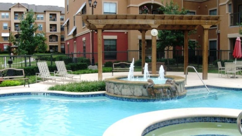 The Plaza At Chase Oaks Plano,Texas <br><img src=