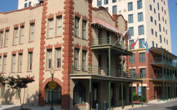 St. Paul Square San Antonio,Texas <br><img src=