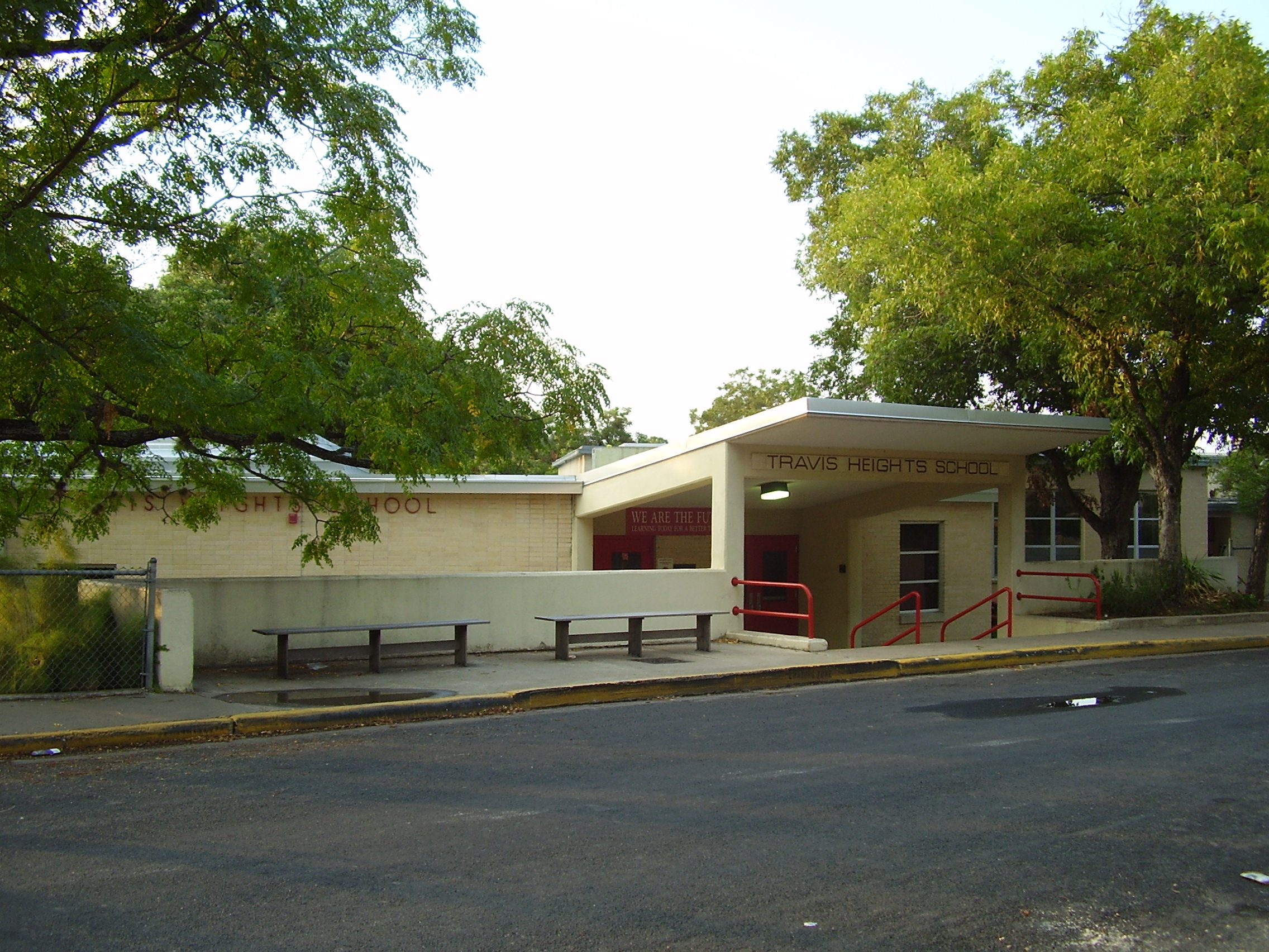 Travis Heights Austin,Texas <br><img src=