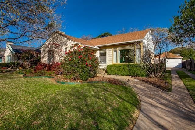 Stevens Park Village Dallas,Texas <br><img src=